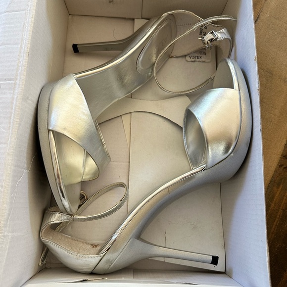 Silver Aldo Heels - Picture 4 of 7